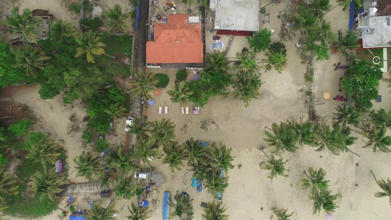 Marari Praise Beach Front Homestay Mararikulam