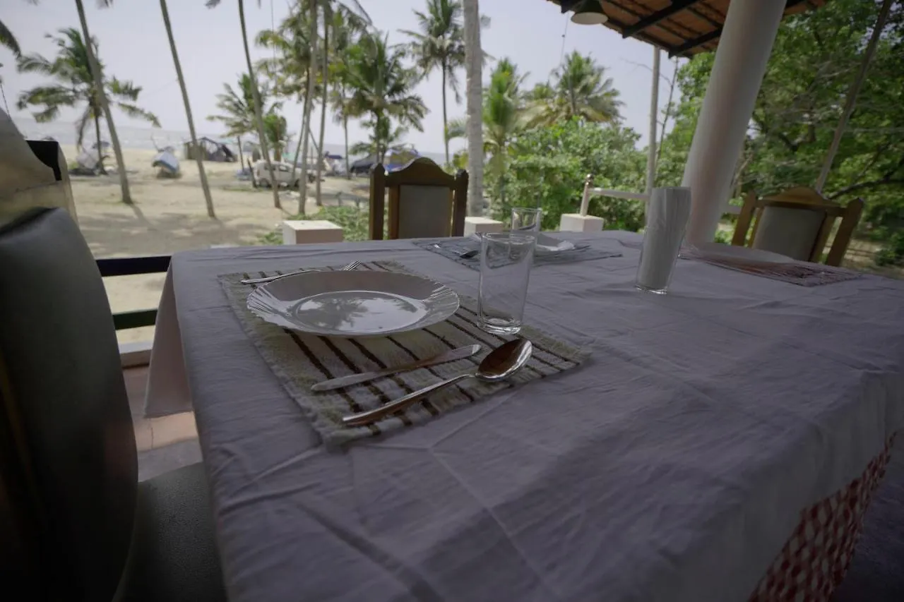 Marari Praise Beach Front Homestay Mararikulam India