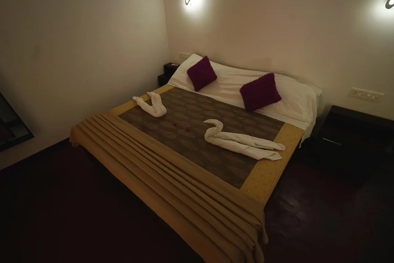 Marari Praise Beach Front Homestay Mararikulam