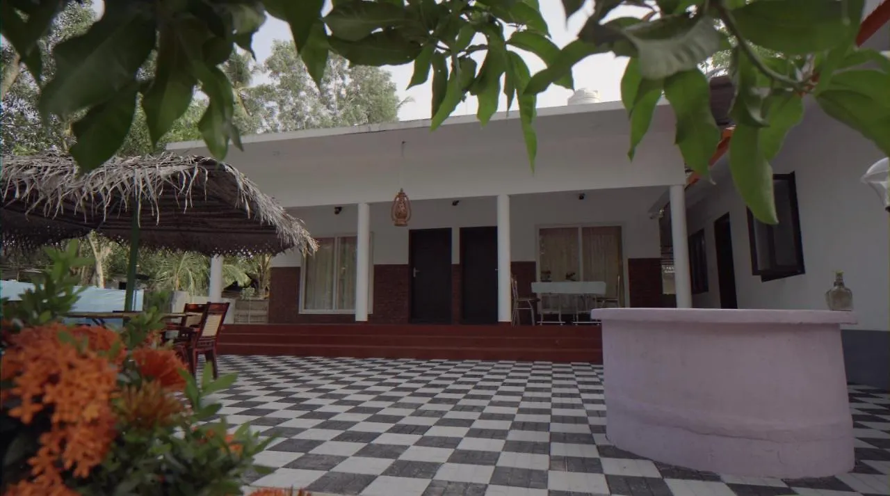 Marari Praise Beach Front Homestay Mararikulam