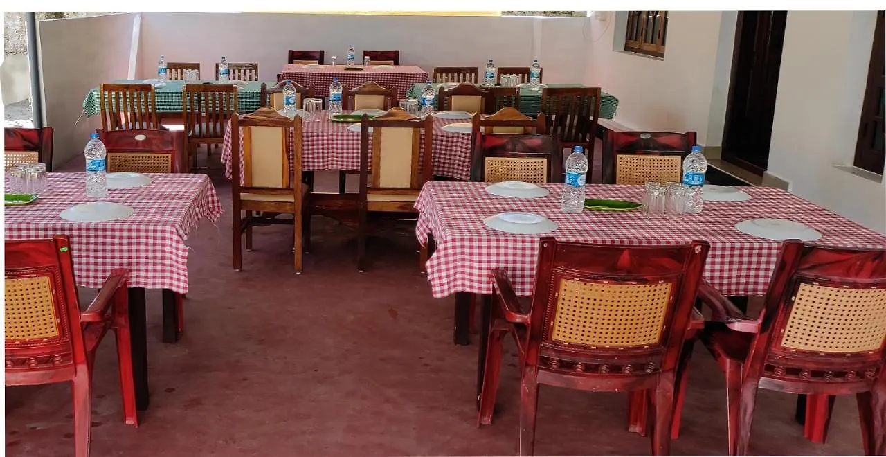 Marari Praise Beach Front Homestay Mararikulam