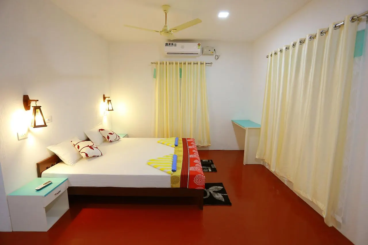 Marari Praise Beach Front Homestay Mararikulam