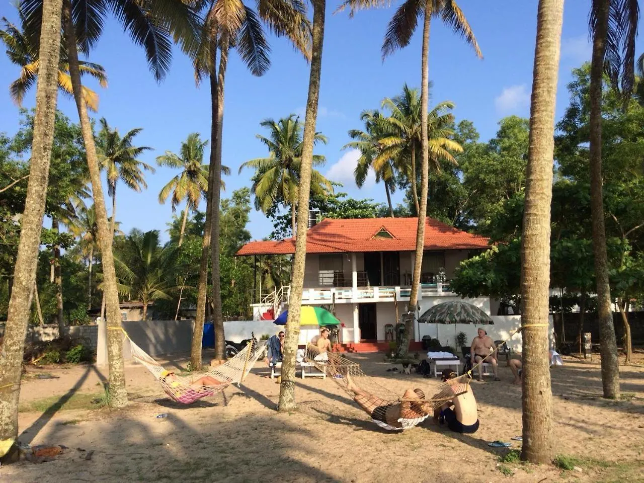 Marari Praise Beach Front Homestay Mararikulam