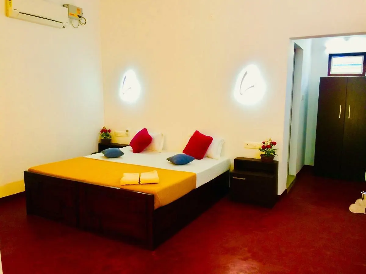 Marari Praise Beach Front Homestay Mararikulam