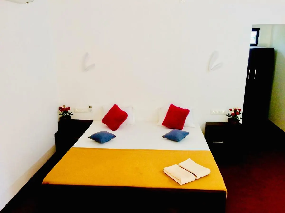 Marari Praise Beach Front Homestay Mararikulam India