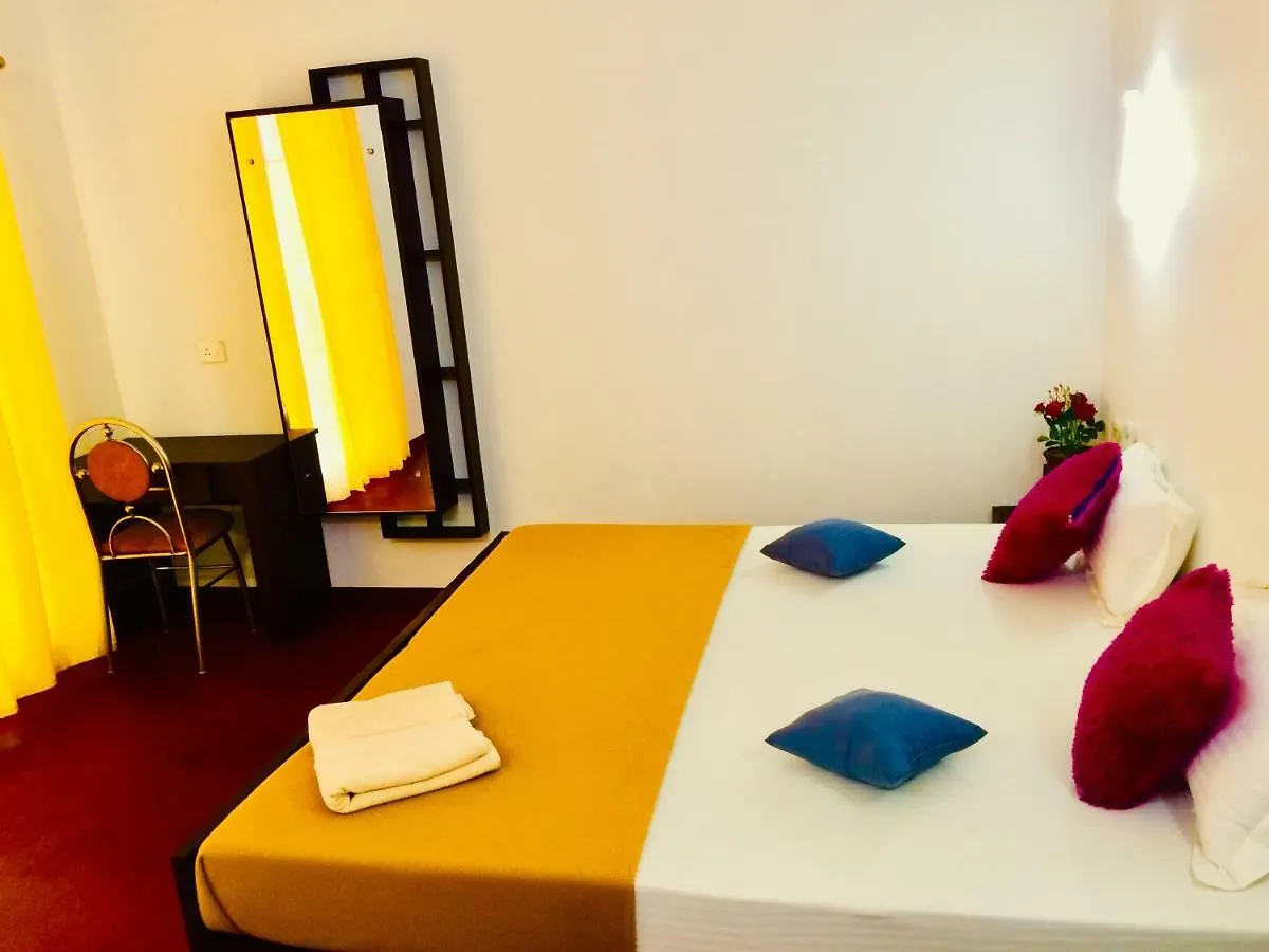 Marari Praise Beach Front Homestay Mararikulam