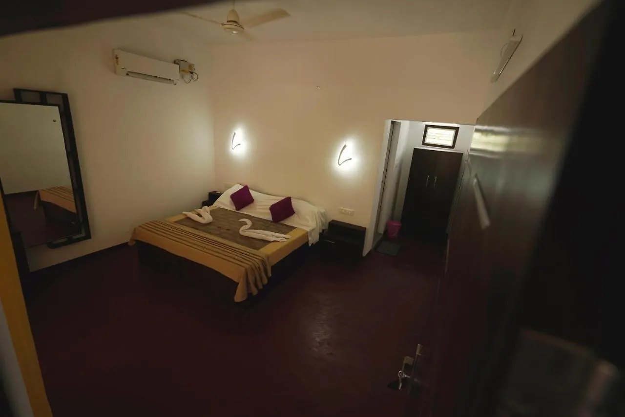 Marari Praise Beach Front Homestay Mararikulam
